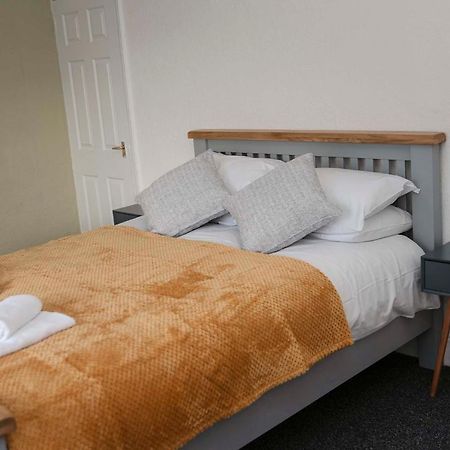 فيلا Six Bells Retreat Abertillery المظهر الخارجي الصورة