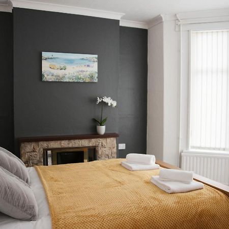 فيلا Six Bells Retreat Abertillery المظهر الخارجي الصورة