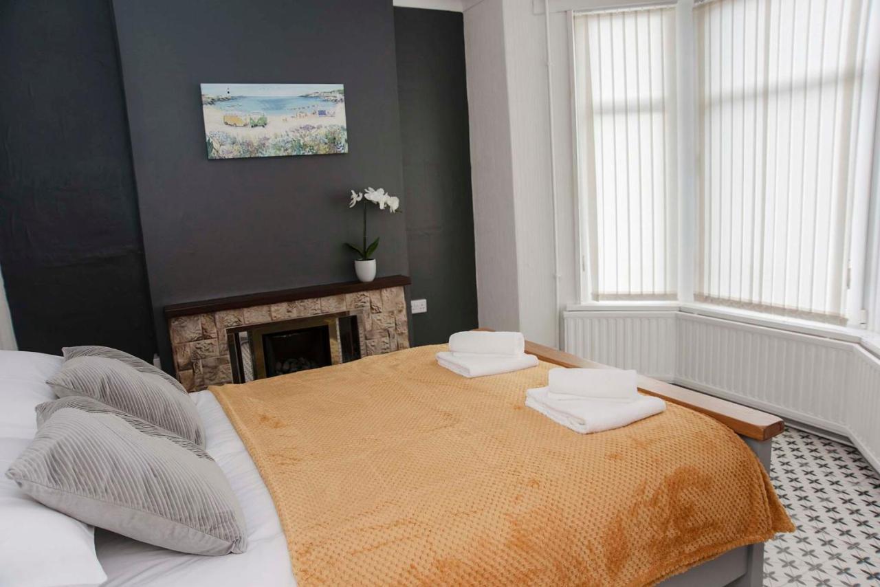 فيلا Six Bells Retreat Abertillery المظهر الخارجي الصورة