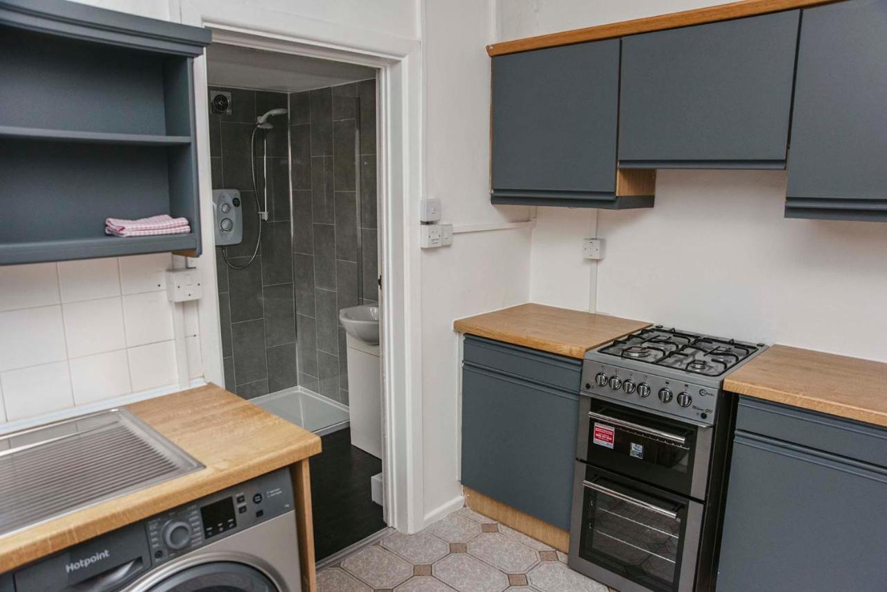 فيلا Six Bells Retreat Abertillery المظهر الخارجي الصورة